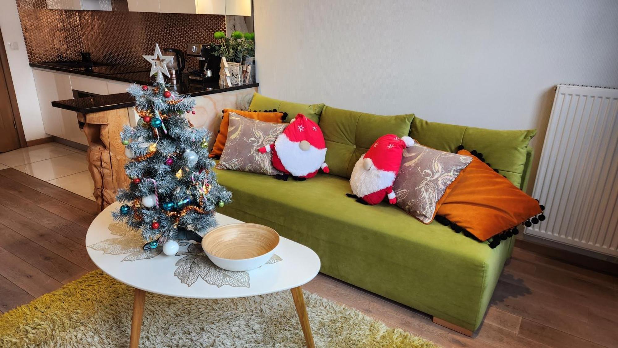Polana Szymoszkowa - Chamerion Apartamento *