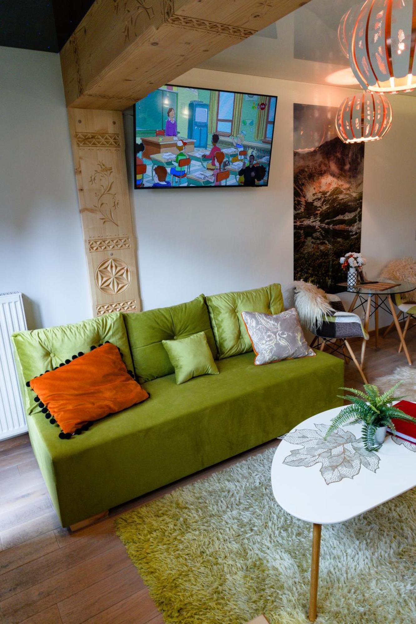 Polana Szymoszkowa - Chamerion Apartamento *